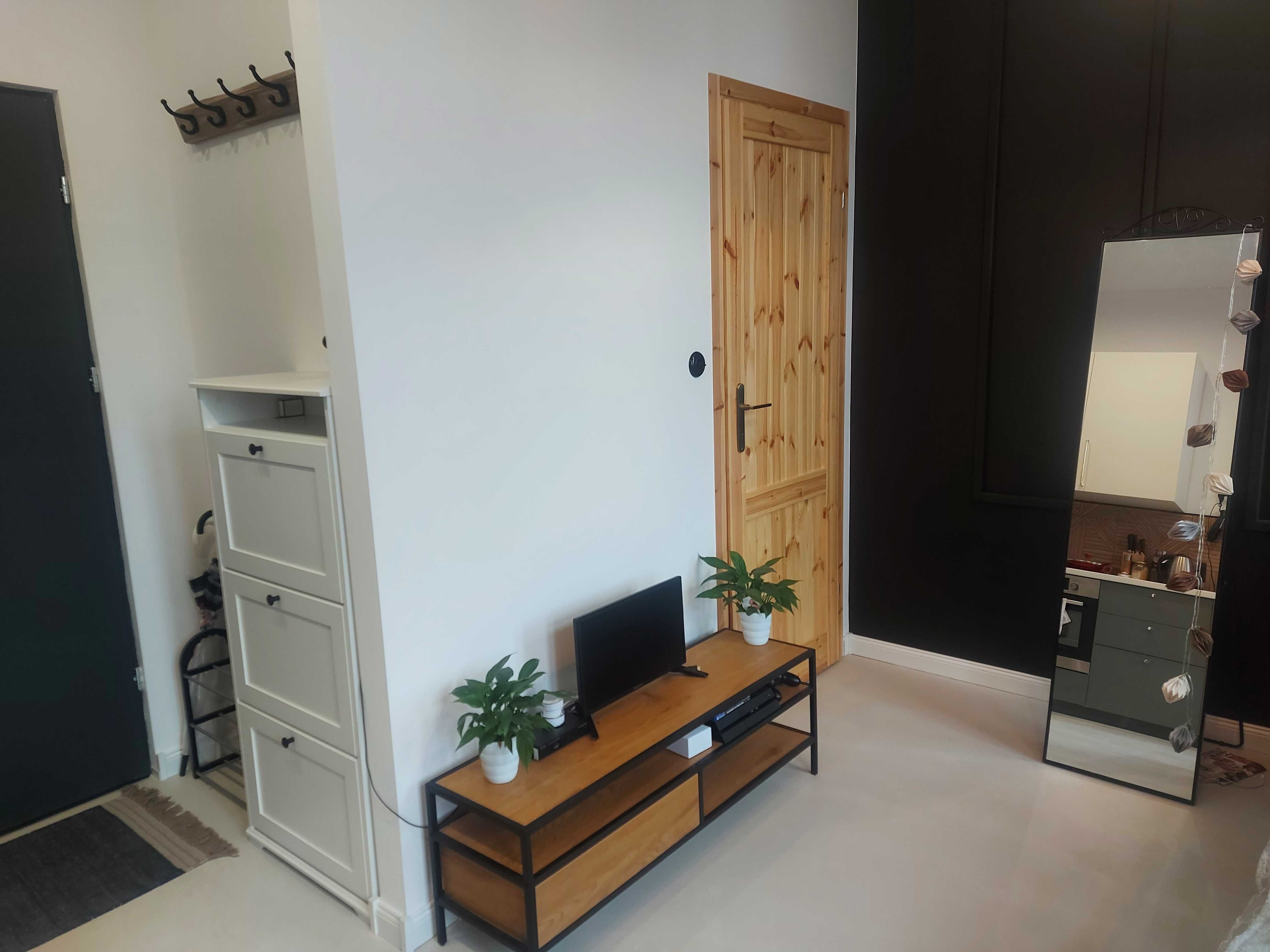 Kawalerka w centrum Łodzi, ul.Nawrot 39, PET FRIENDLY - We speak eng.