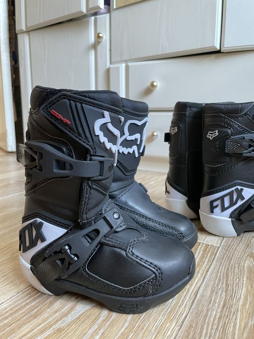 FOX COMP. Класні дитячі ендуро мотоботи в стані нових! 27.5 розмір