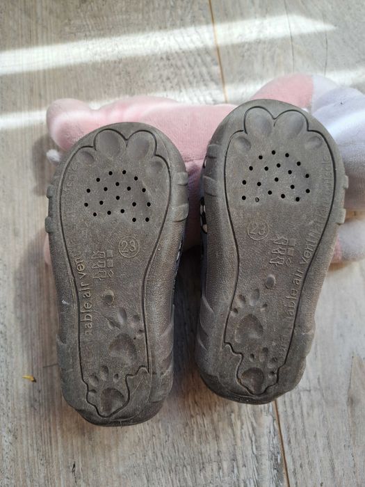 Buciki Renbut rozmiar 23 wzór w piłki