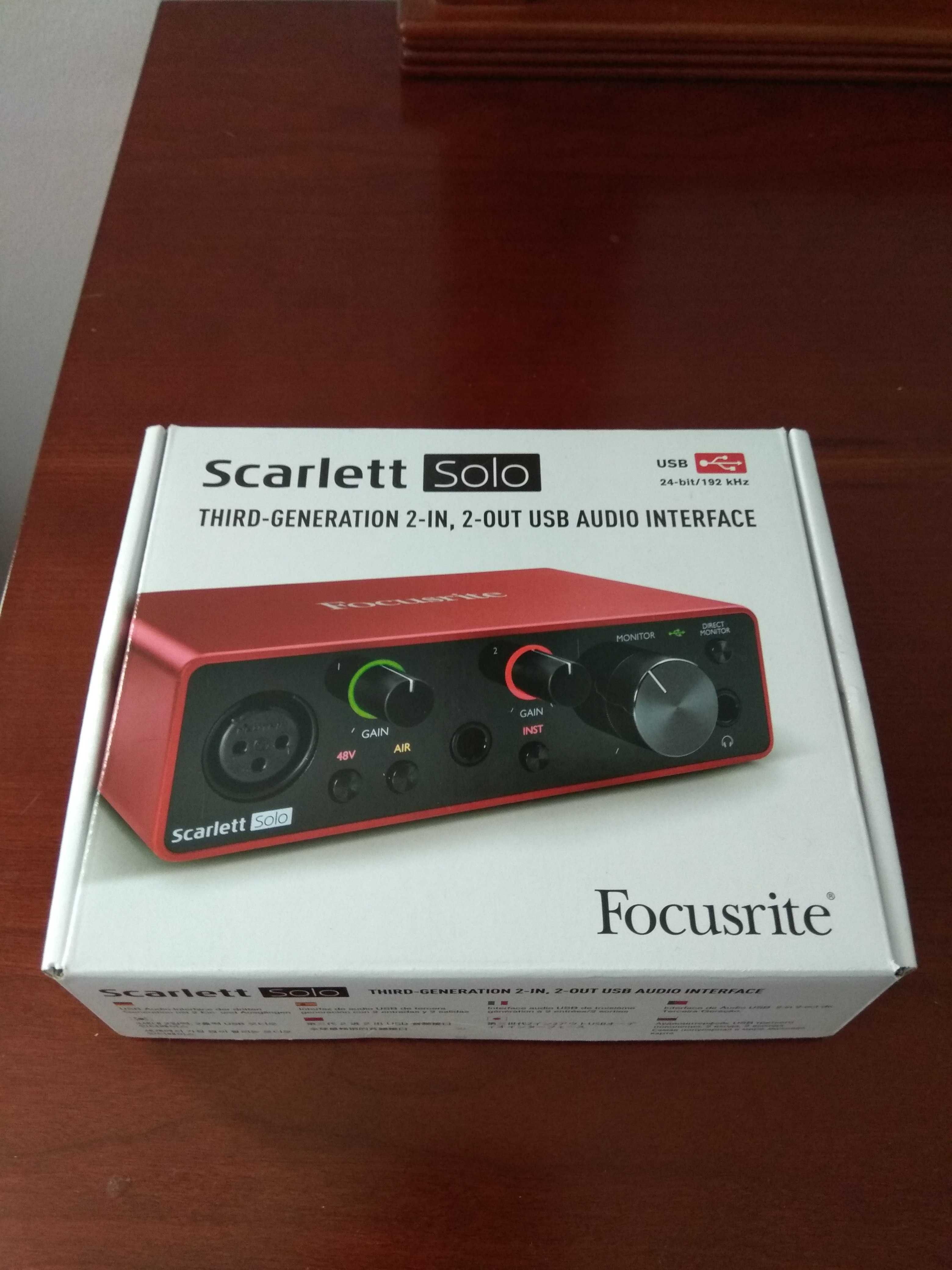 Interface de áudio Focusrite Scarlett Solo 3rd gen