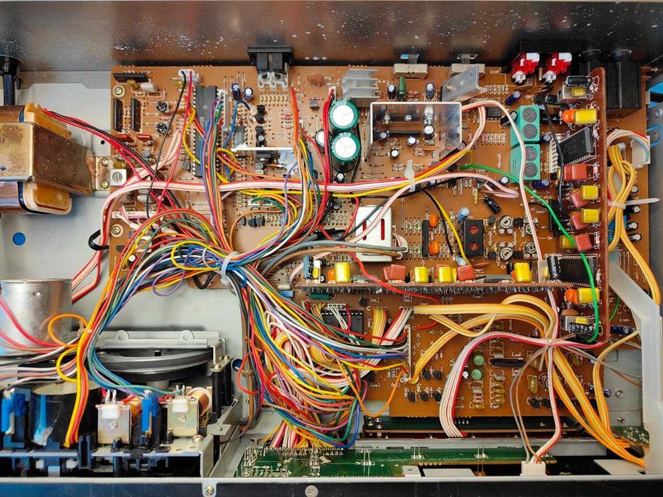 Кассетные деки
AIWA AD-F 660.Японская дека с паспортом.Акция-16500 грн