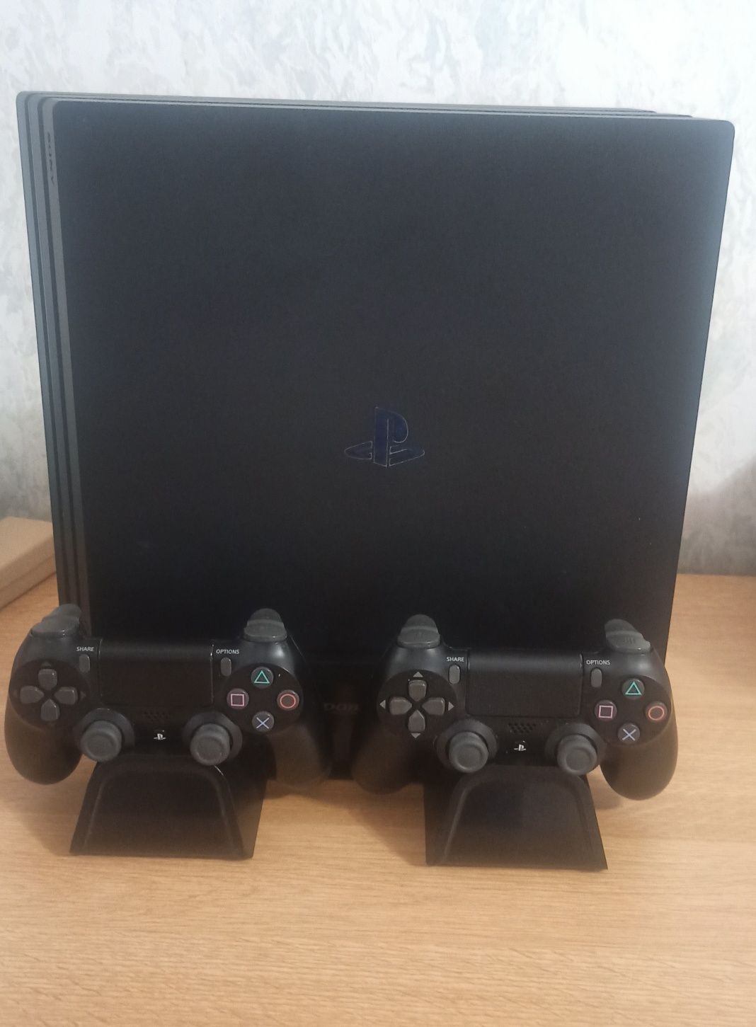PlayStation 4 Pro 1Tb