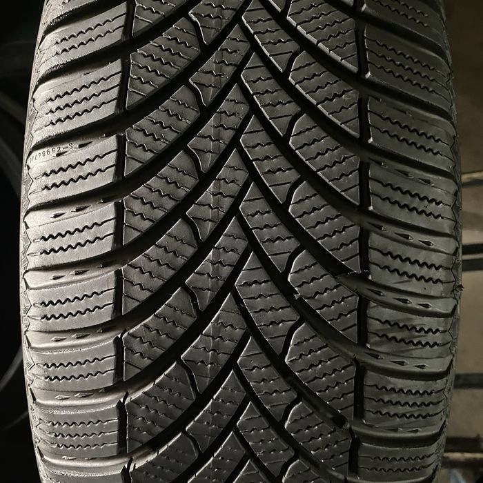 Шини 205/60/16 - 4шт Semperit Speed-Grip 5 зима