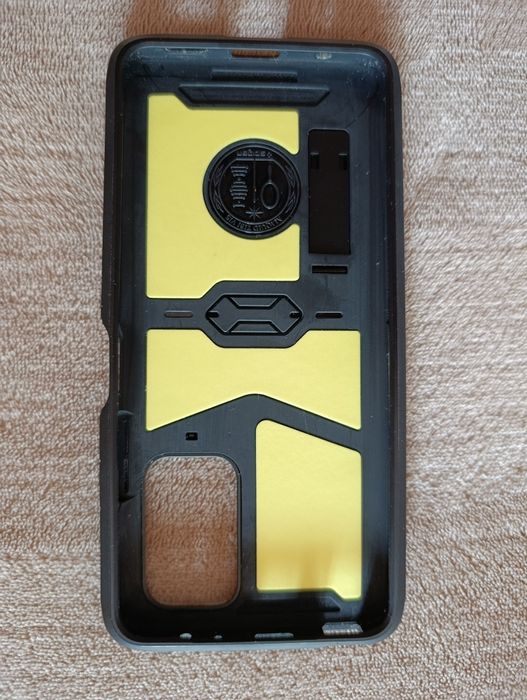 Чехол Spigen Tough Armor на телефон Xiaomi 10 pro