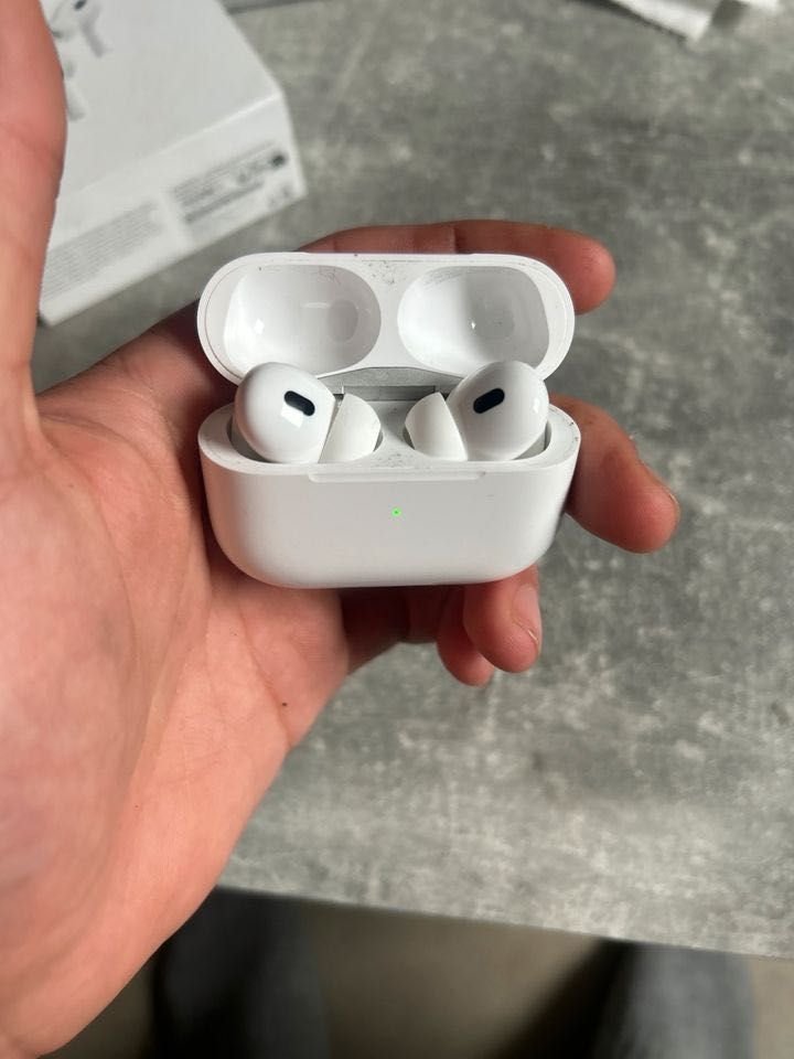 Навушники AirPod Pro 2-го покоління продам