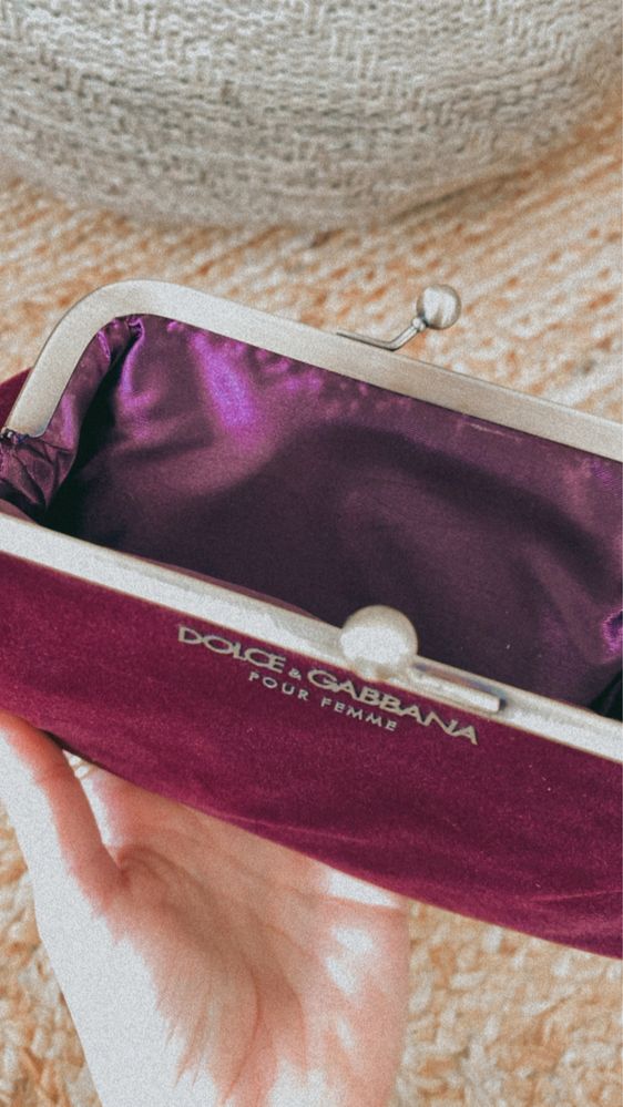 Bolsa Pochete Necessaire Carteira veludo Dolce & Gabbana Nova