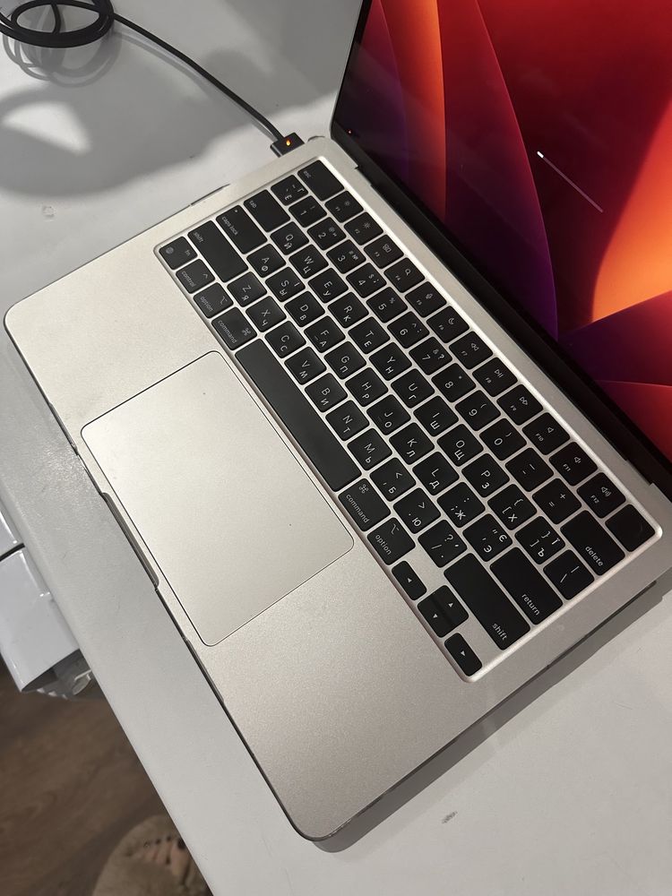 MacBook Air M2 2022 на 256гб