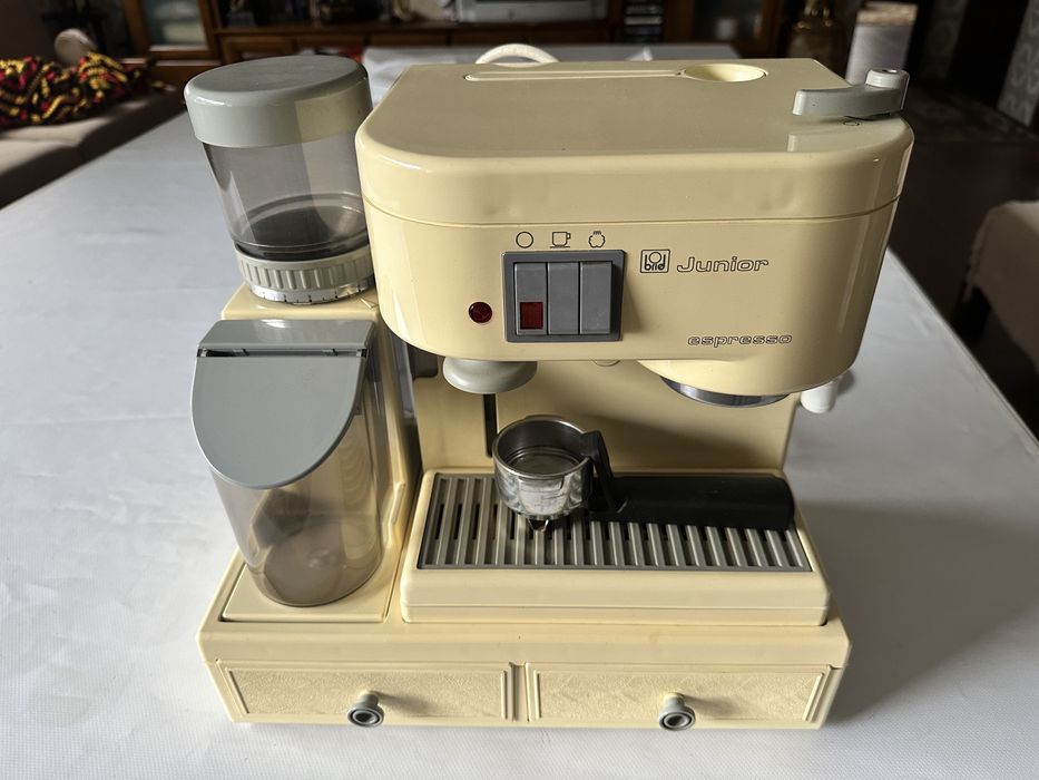 Maquina de cafe + moinho