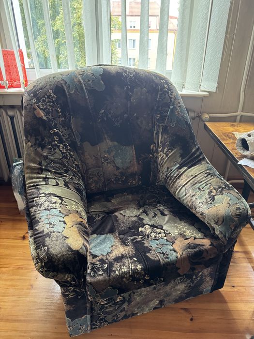 Dwa fotele oddam za darmo