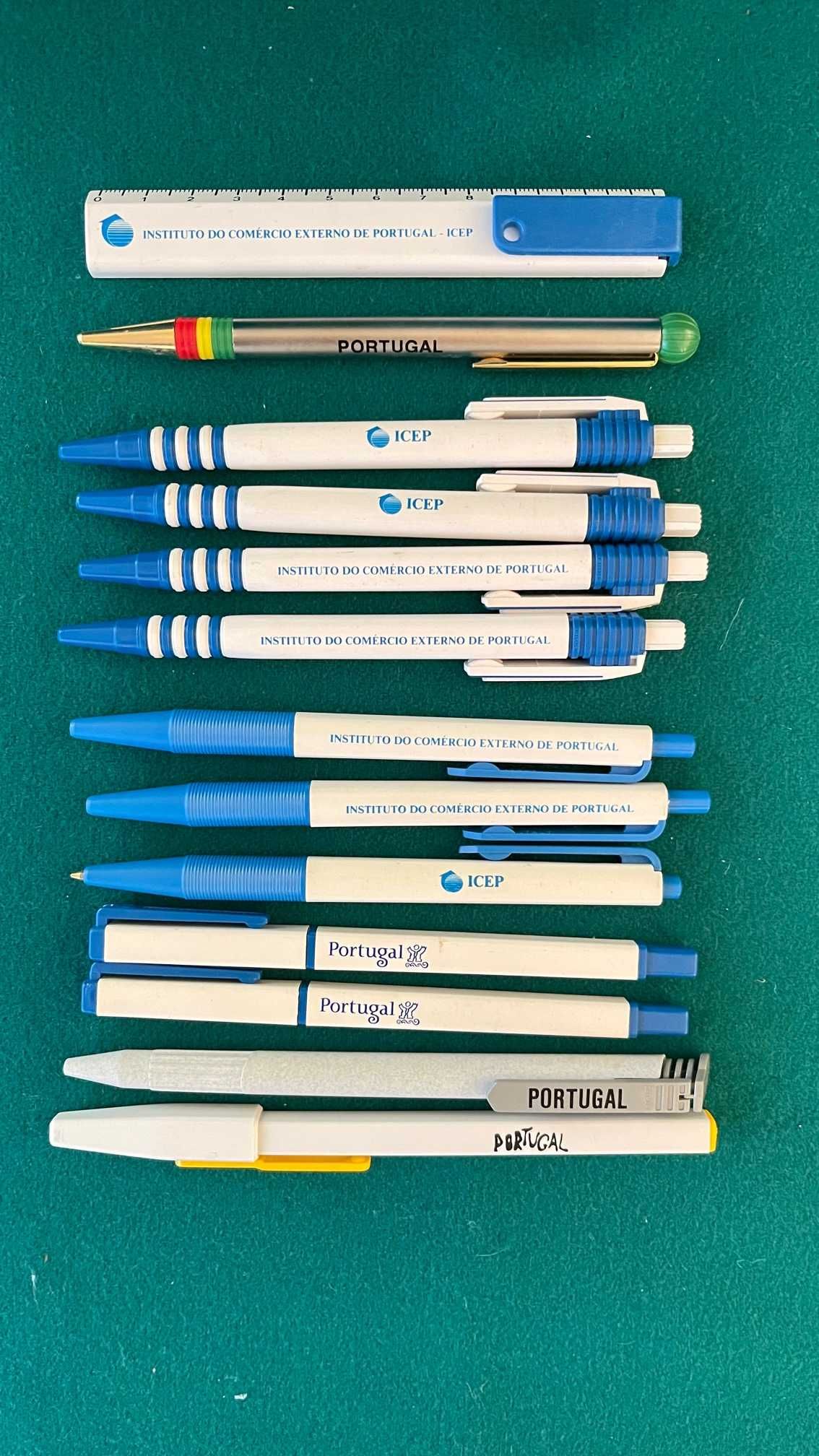 Esferográficas, cerca 220, 1as fotos Coleção