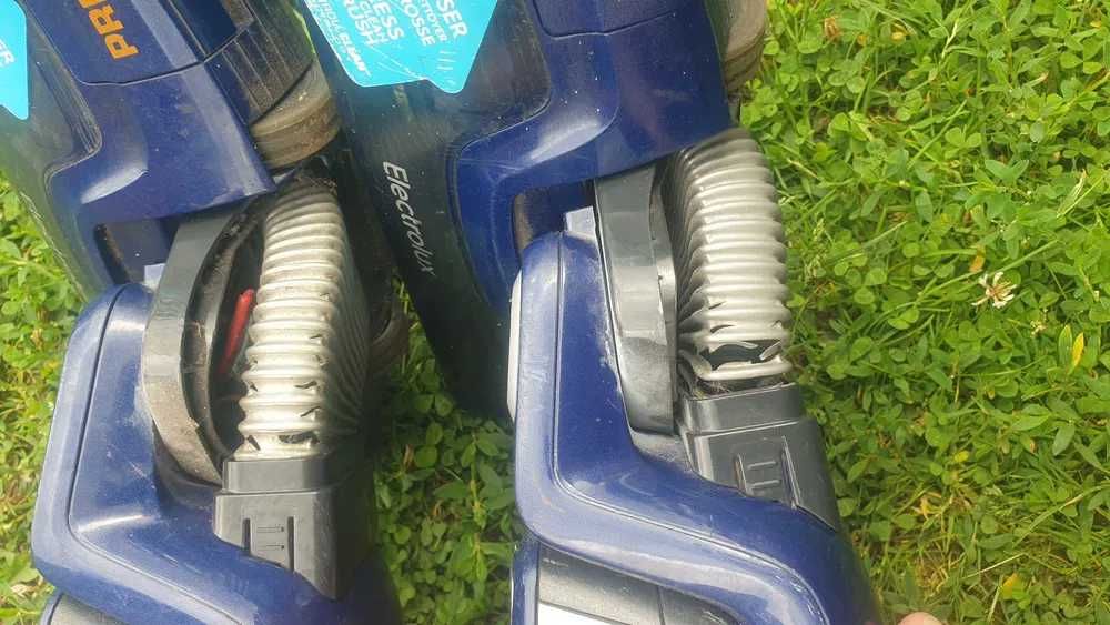 Odkurzacz pionowy ELTROLUX ergorapido Li 30 2 szt.