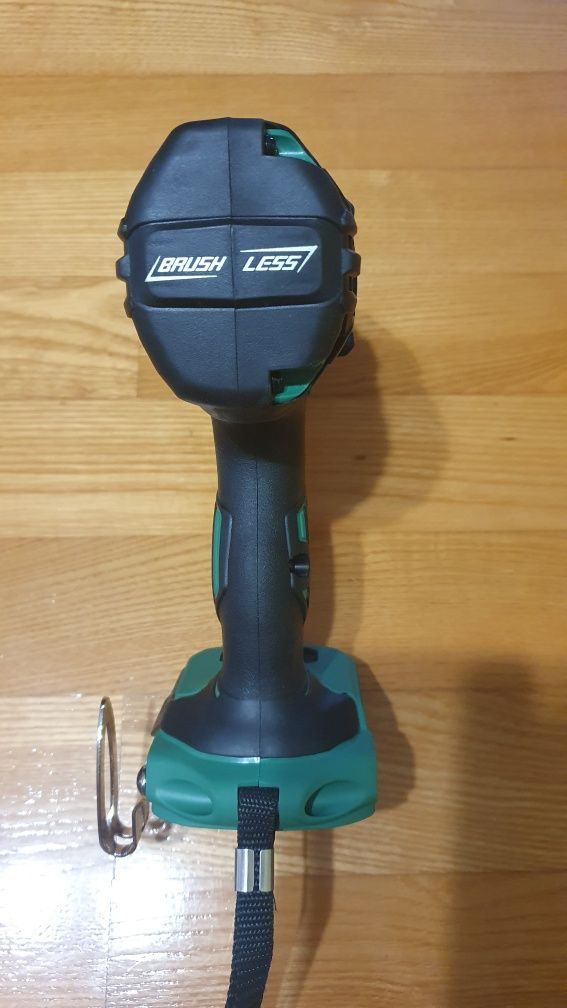 Wiertarko-wkrętarka udarowa Hikoki DV36DA 36V . Nie używana.
