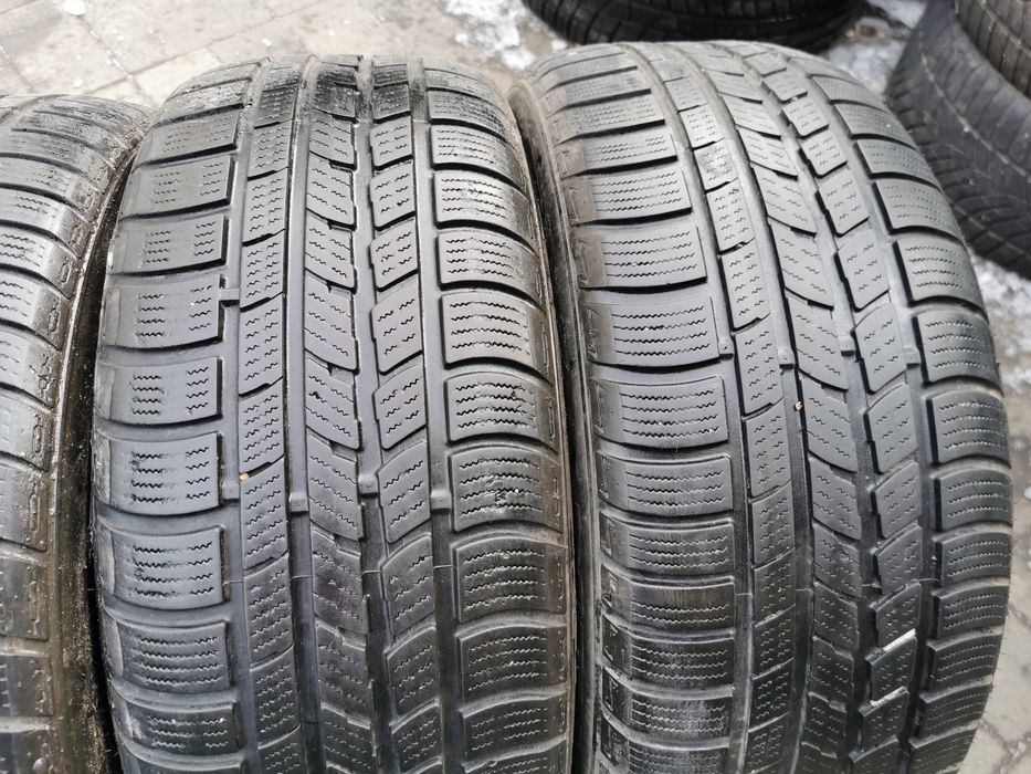 Зимняя резина 235/55 R17 Nexen