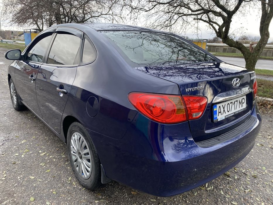 Hyundai Elantra 1.6 ГБО 2010г.