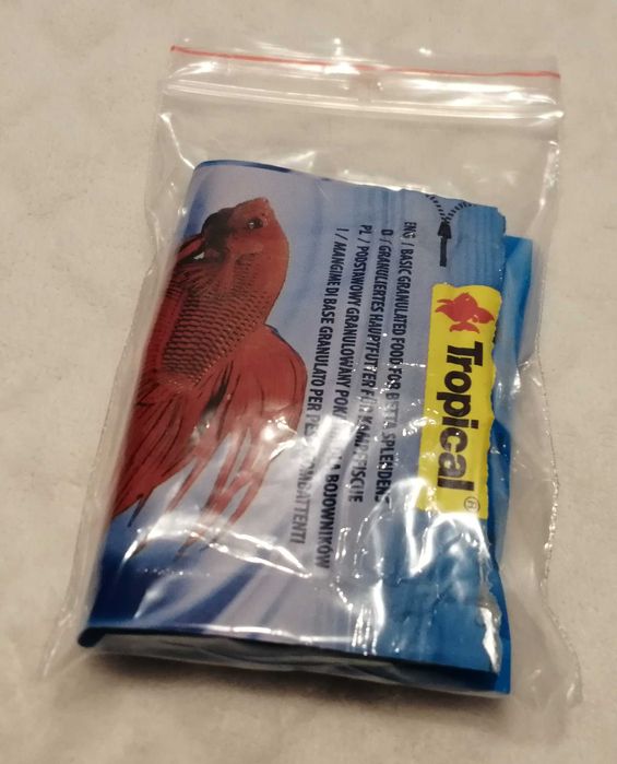 Betta granulat Tropical, Granulowany pokarm dla bojowników (otwarty)