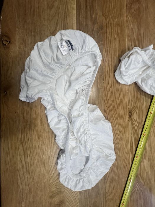 Pokrowiec na gumce na poduszkę 40 90 cm biały nowy