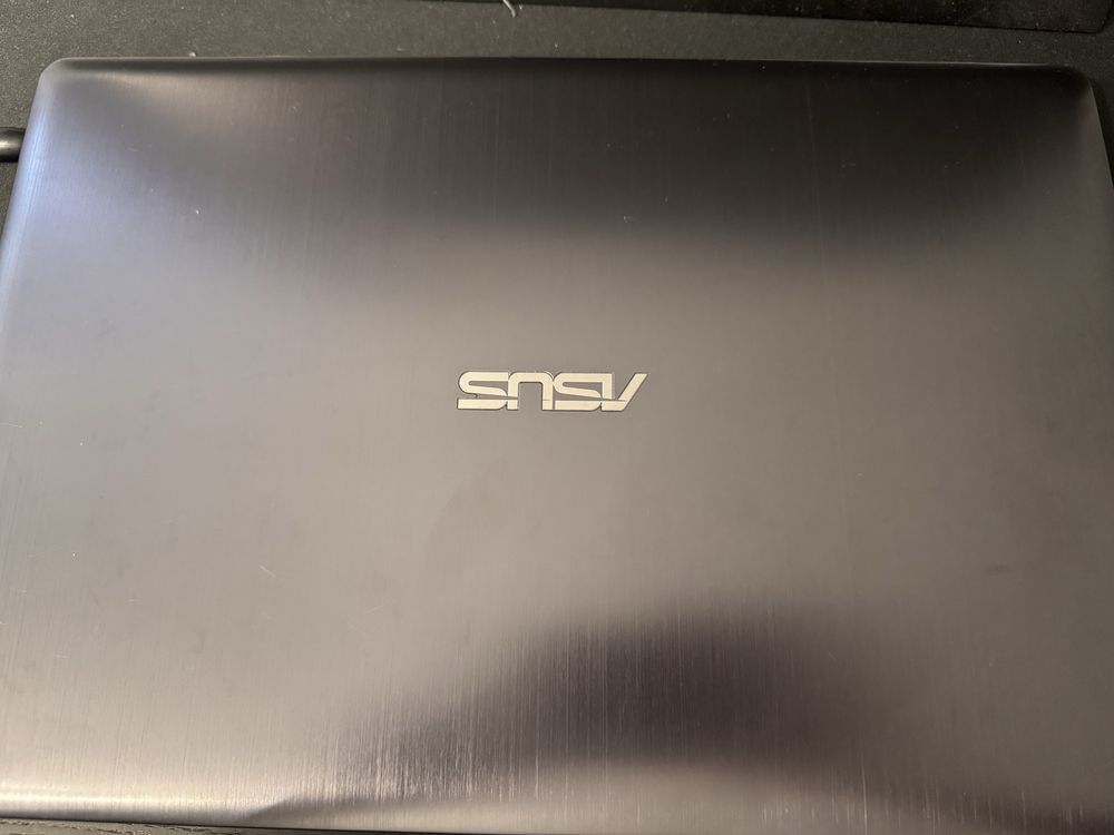 Laptop Asus R553L I7/GeForce840M/SSD/8Gb ramu