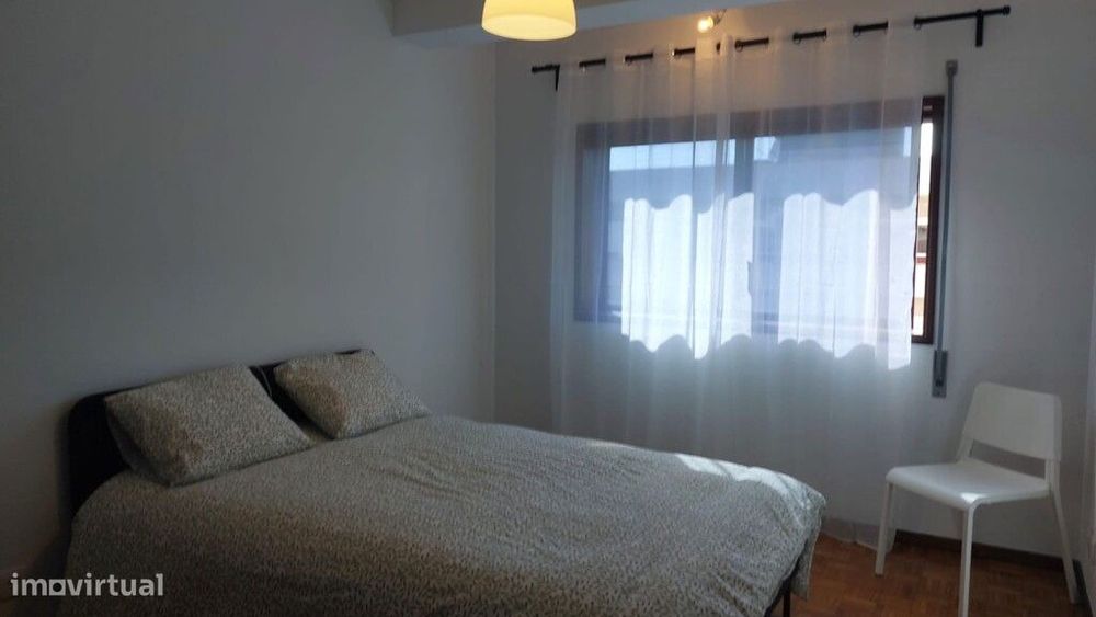 Quarto p/ Estudantes - Ferreiros