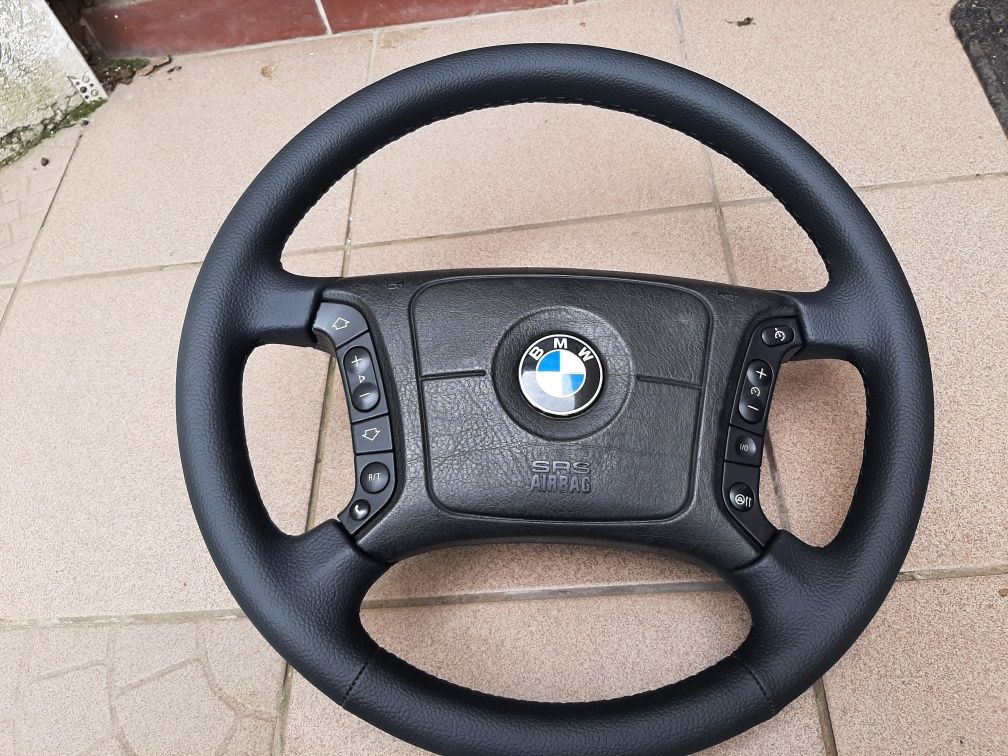 Продам руль с подогревом на BMW E39 E38 E34 E32 E36 БМВ Е38 Е39 Е34