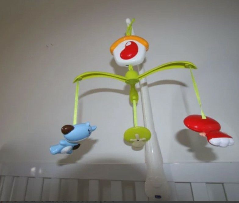 Brinquedo Mobile Musical Carrosel Berço da Chicco