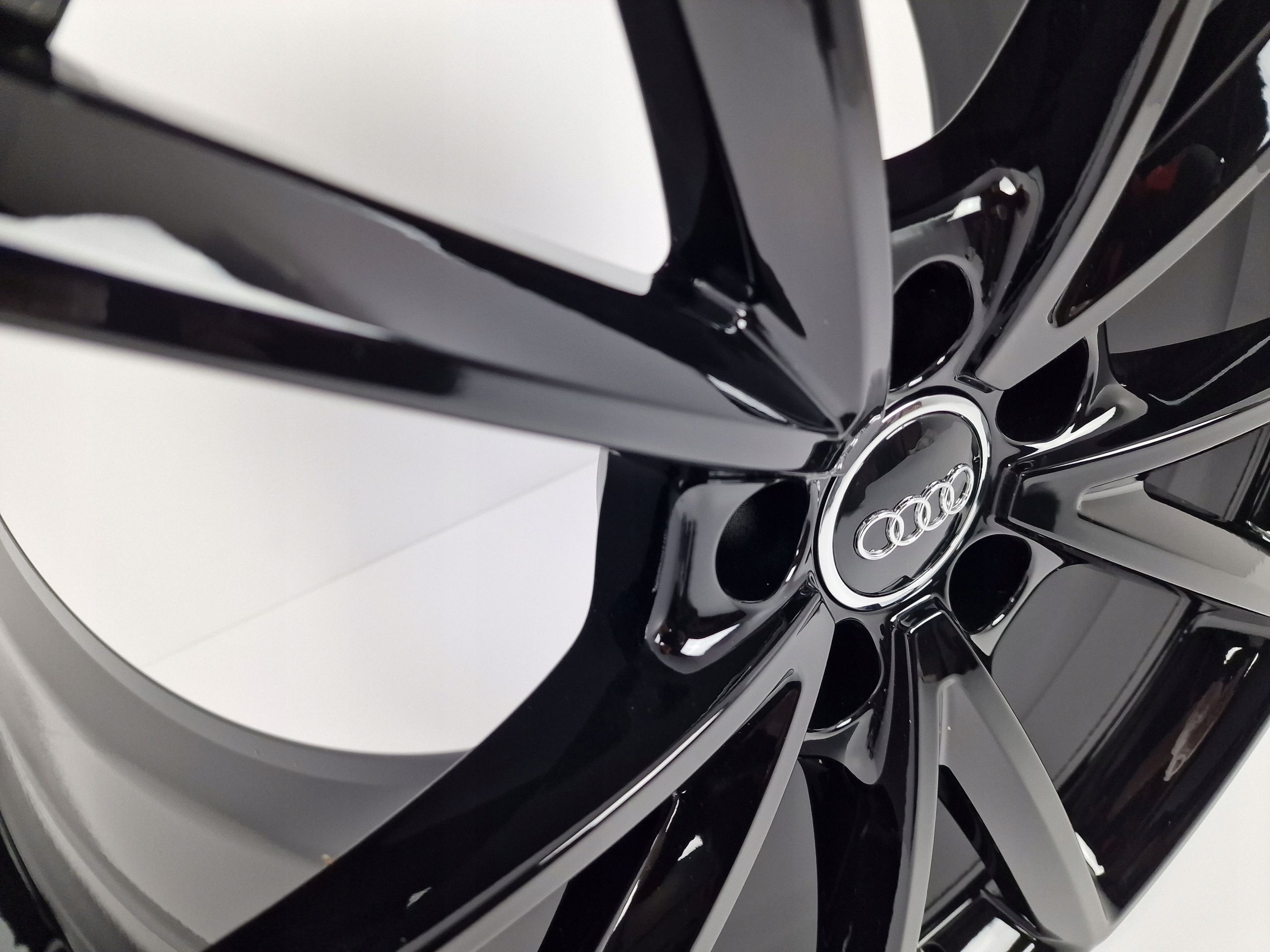 Oryginalne Felgi Audi 19" A4 A5 A6 A7 A8 Q3 Q5 Q7