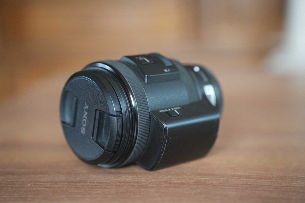 Obiektyw SONY E SELP18200 3.5-6.3/18-200 OSS Power Zoom APS-C