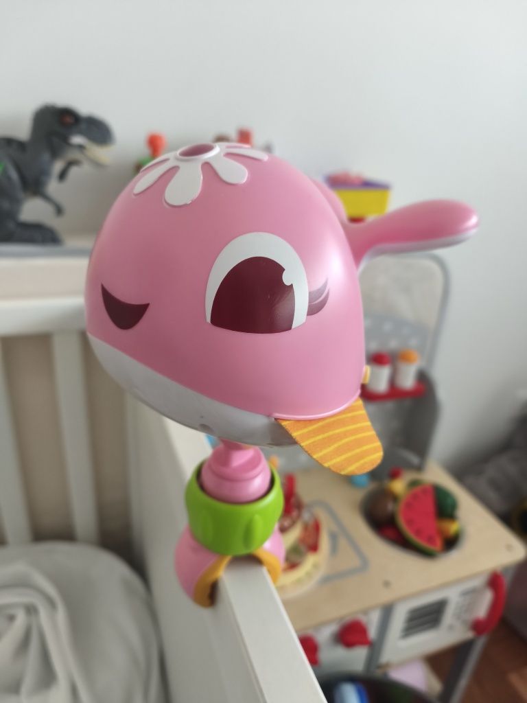 Vendo projetor de berço baleia Suzi