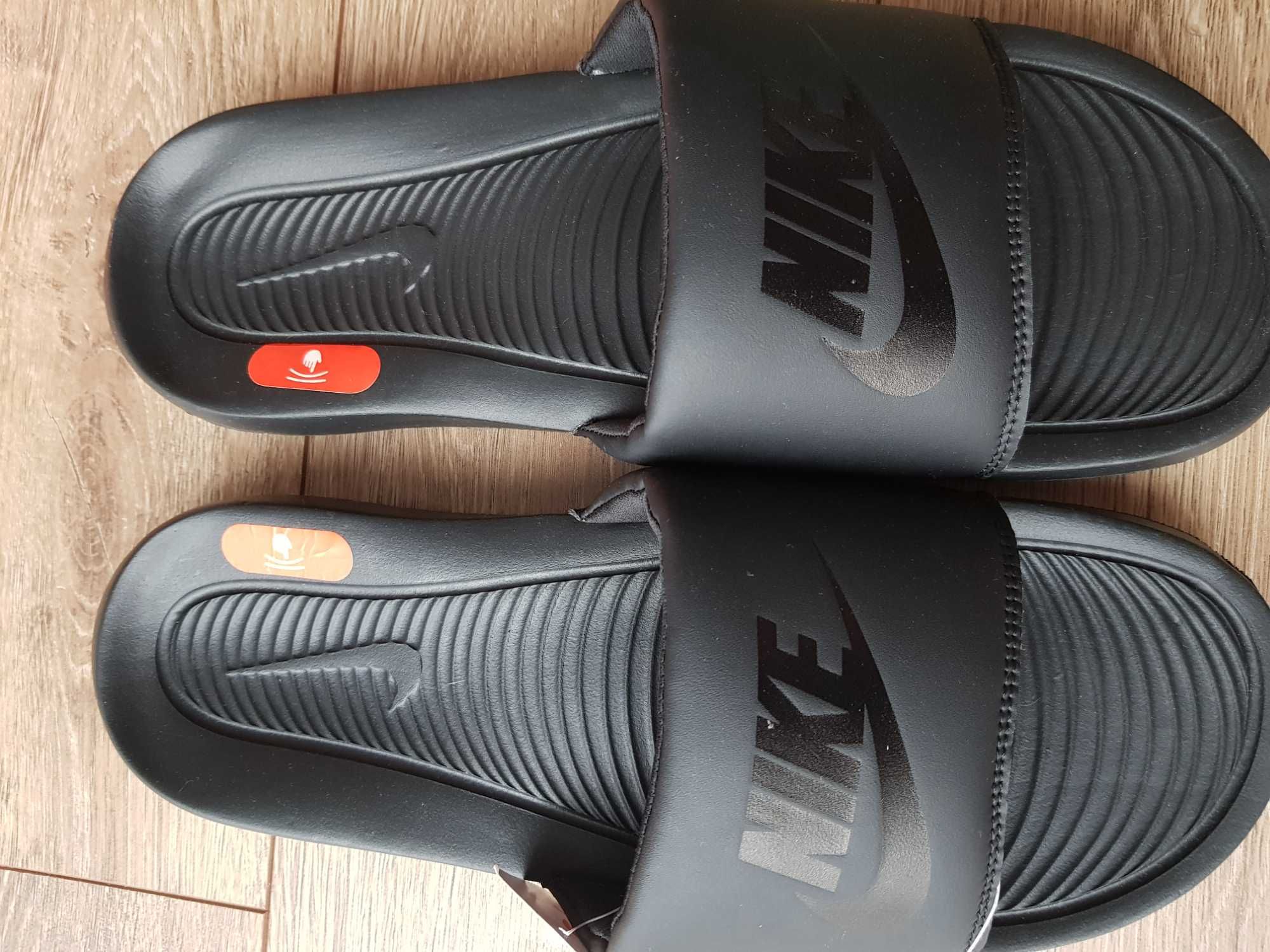 Klapki Nike Victori one slides rozmiar 44