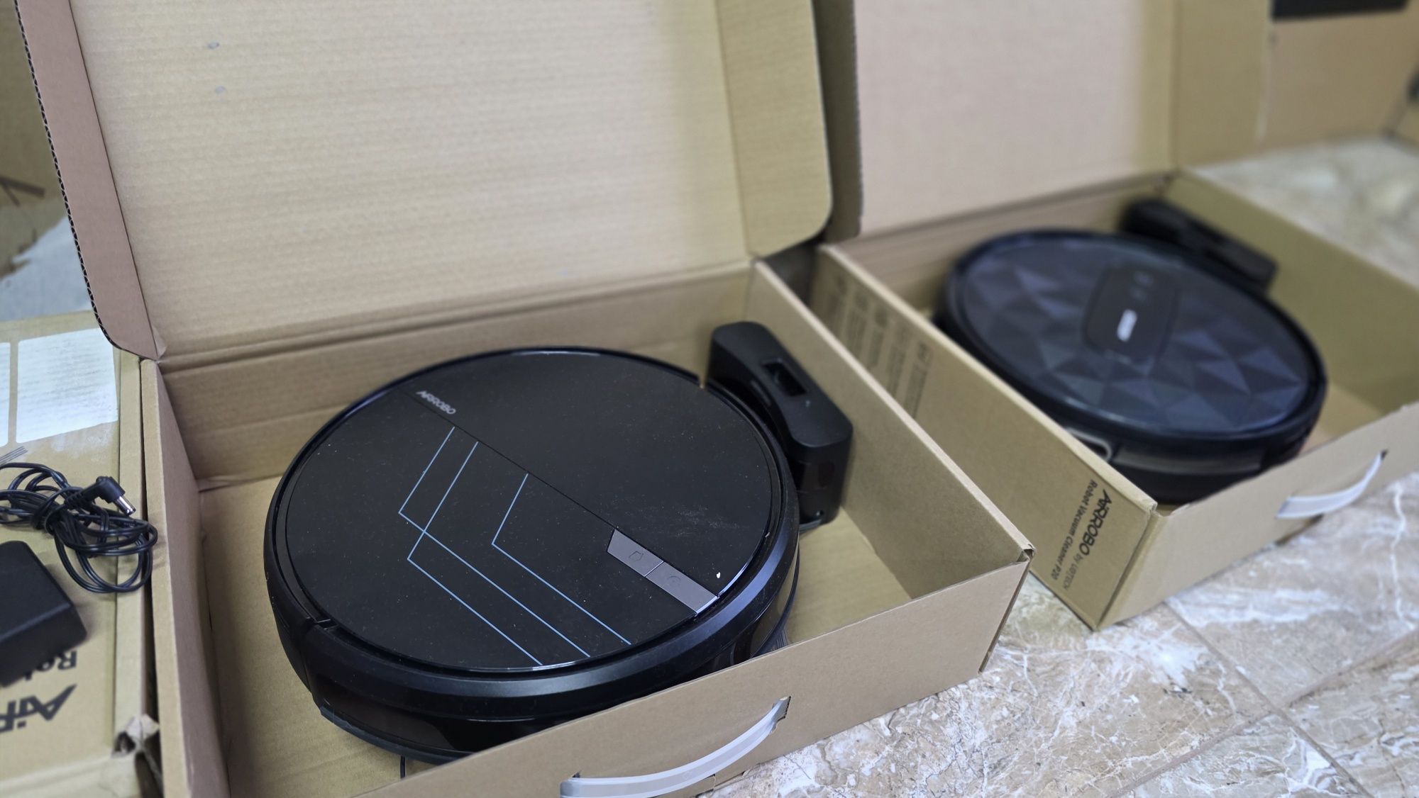 Airrobo робот пилосос. Wifi, управління телефоном