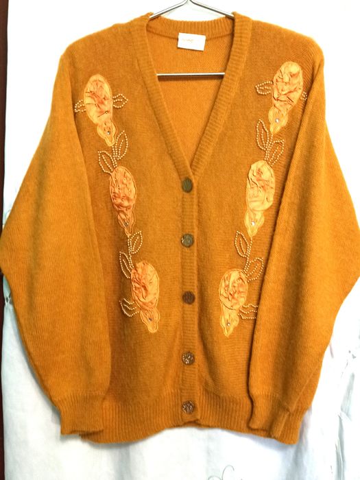 Тепленька  кашемірова унікальна кофта  в 54-розмірі.