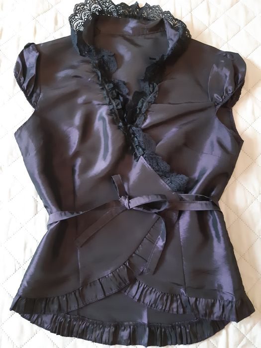 Ciemnofioletowa, elegancka bluzka, koronka, wiązana, M