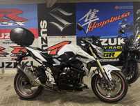 Японский мотоцикл Suzuki GSR750 ABS. 2013