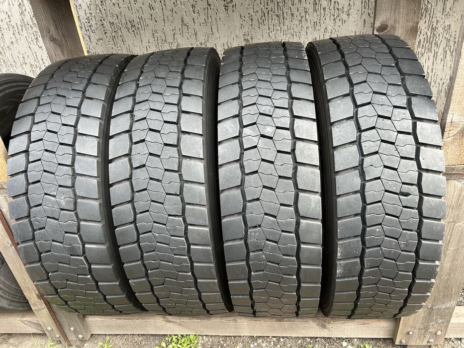 315/80 R22.5 Bridgestone Duravis R-Drive 002  Ведуча шина