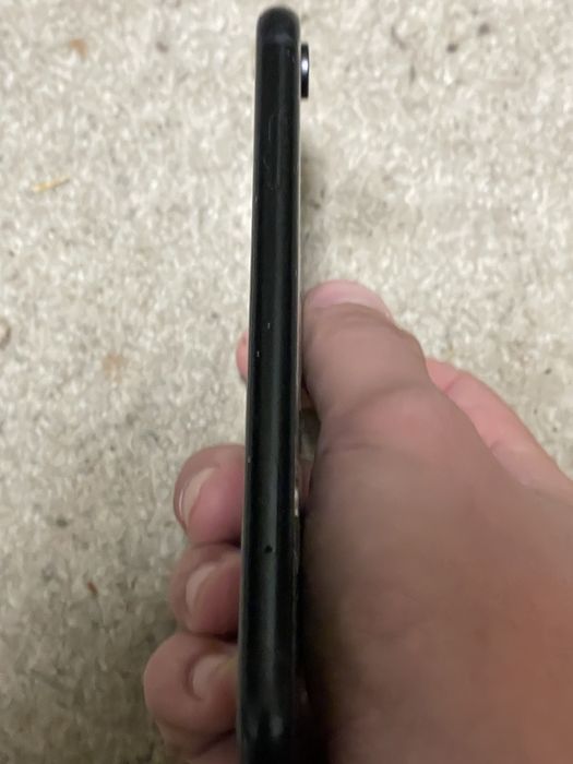 Iphone XR neverlock. 64gb. Битый