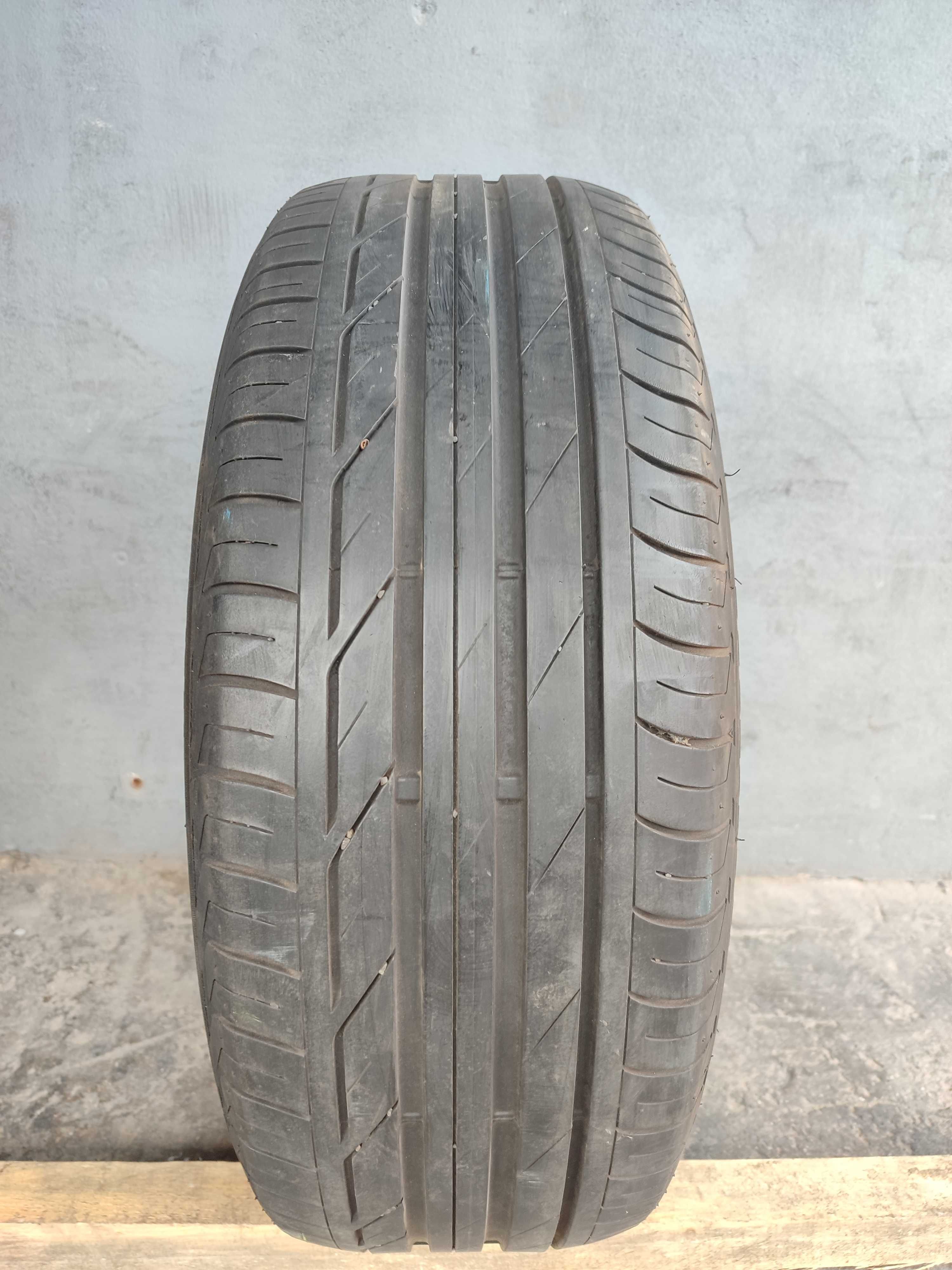Літня шина 225/50 R18 Bridgestone Turanza T001 RFT