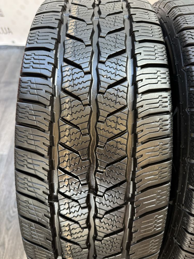 Шини Continental 215/60/R17C