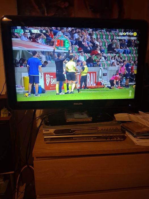 LCD 80 centímetros usado