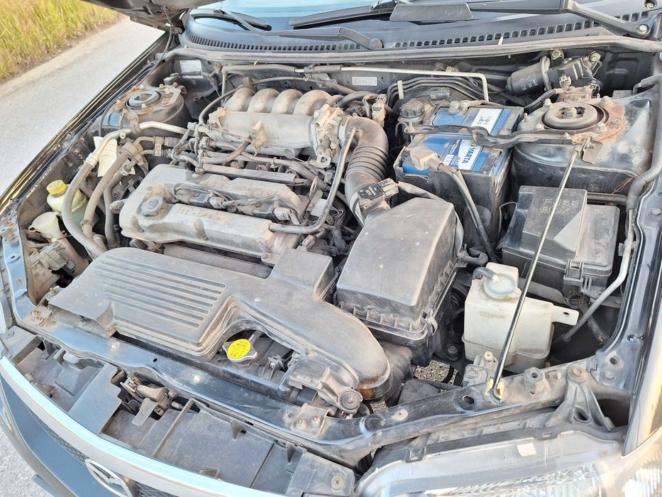 MAZDA 323F 1,6 2003