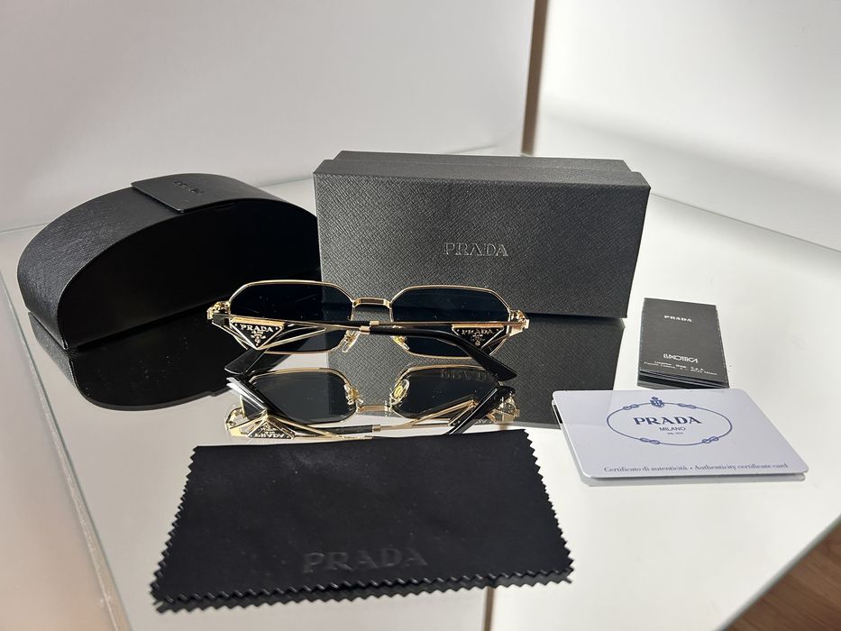 Okulary przeciwsłoneczne „prada” złote