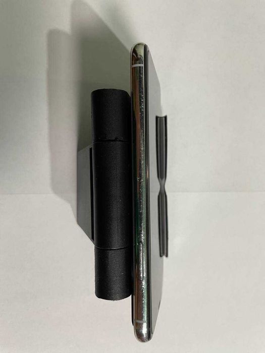 На запчасти или восстановление Apple XS 512gb Айфон 10с на 512гб 10s