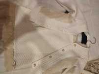 Vestido e casaco branco com pelo