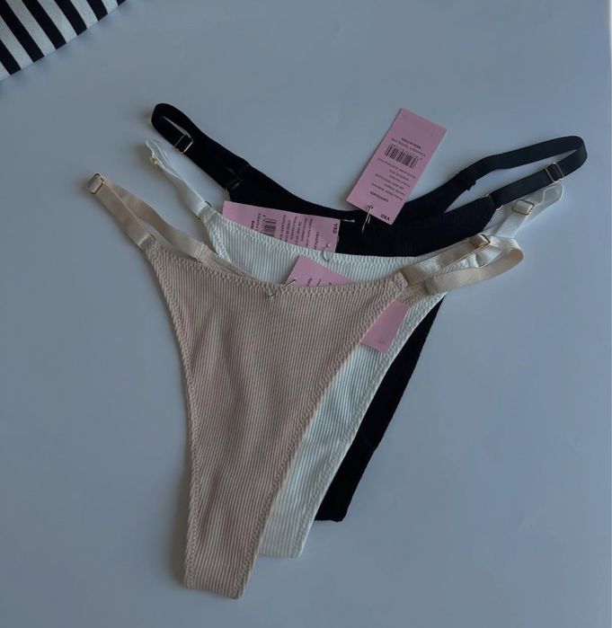 Трусики стрінги в рубчик