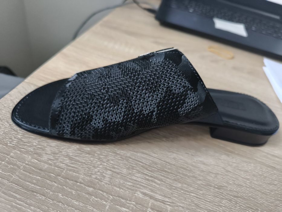 Літні жіночі шкіряні шльопанці 41 розмір