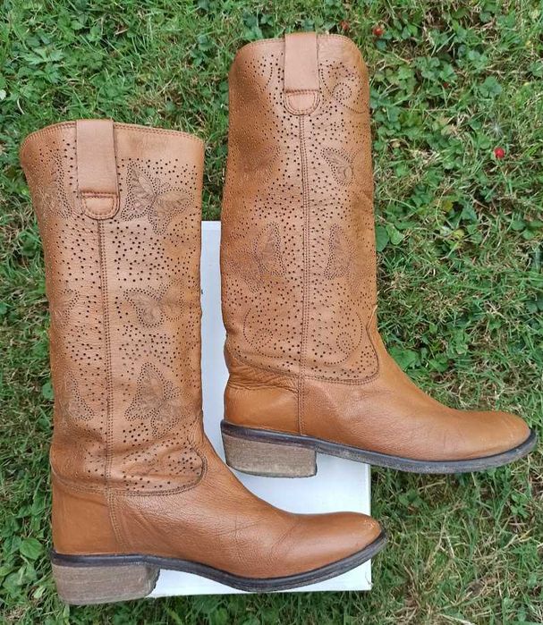 Чоботи шкіряні жіночі, демісезонні перфорацією. Розмір 37,5