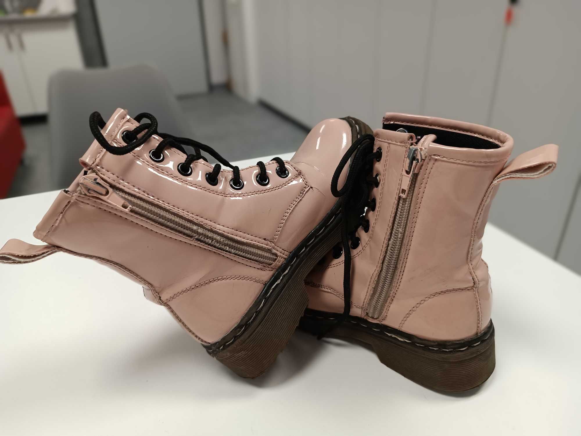 MARTENSY różowe botki lakierowane, reserved rozm. 27, 17 cm