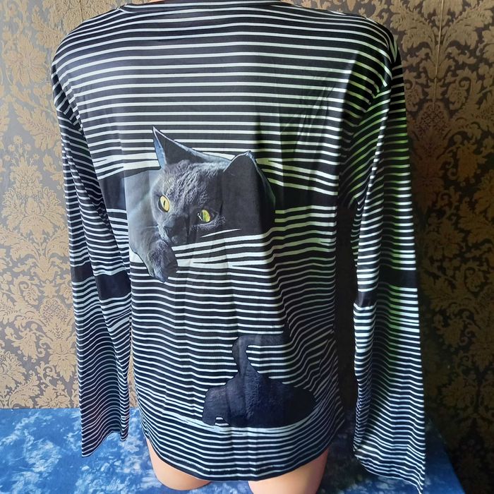 bluzka w paski z kotem