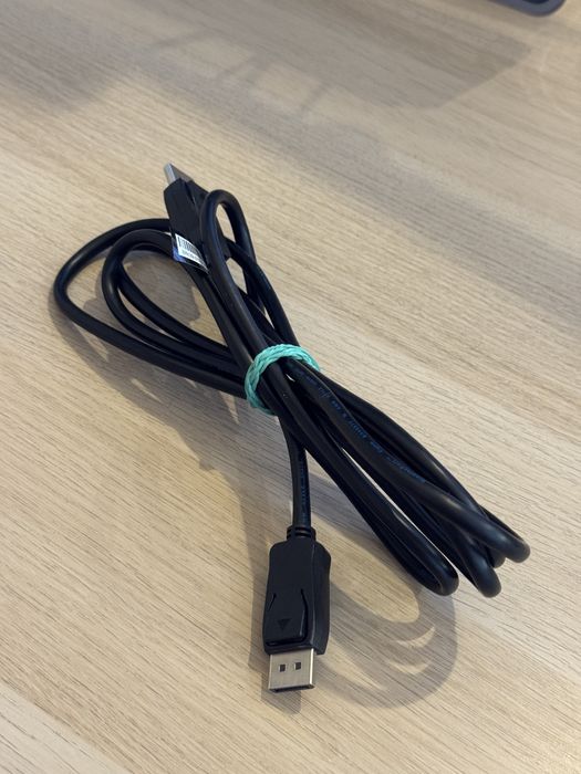 Kabel Display Port (od monitora Samsung, 210 cm, czarny)
