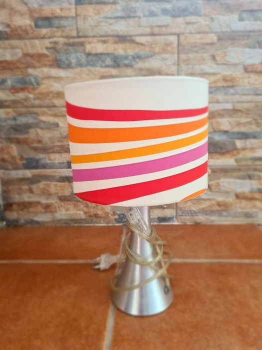 Candeeiro de mesa de cabeceira