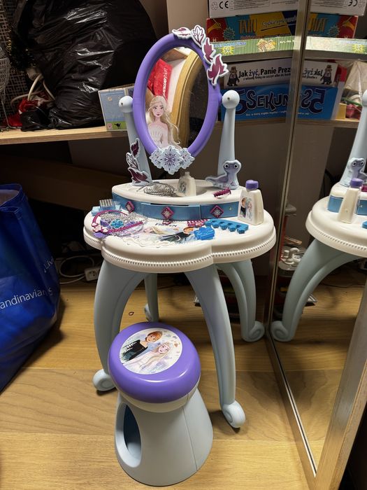 Stolik kosmetyczny i taboret Frozen Elsa Kraina Lodu Disney toaletka