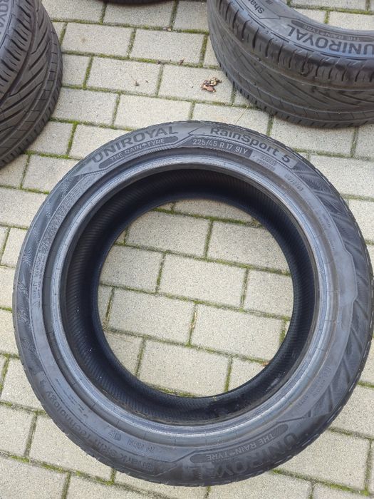 2 Opony Uniroyal 225/45 17 91Y letnie RainSport 5